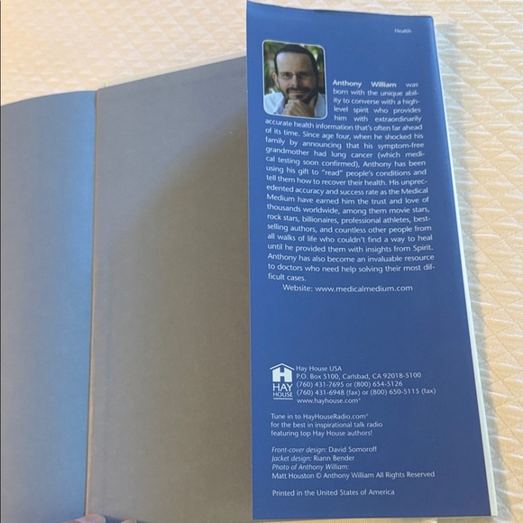 Medical Medium by Anthony William - White Cover - Picture 3 of 4